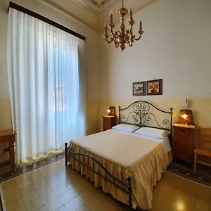 Szálloda Cavour