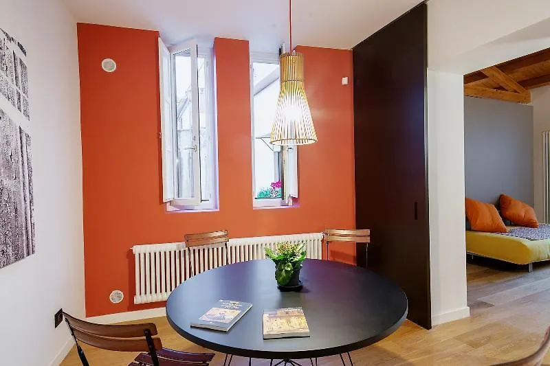 Debellini Design Suite Palermo
